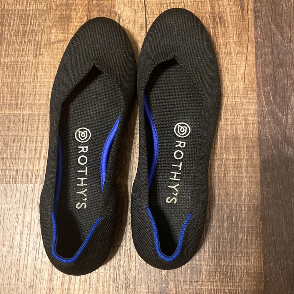 Like New Rothy’s Flats